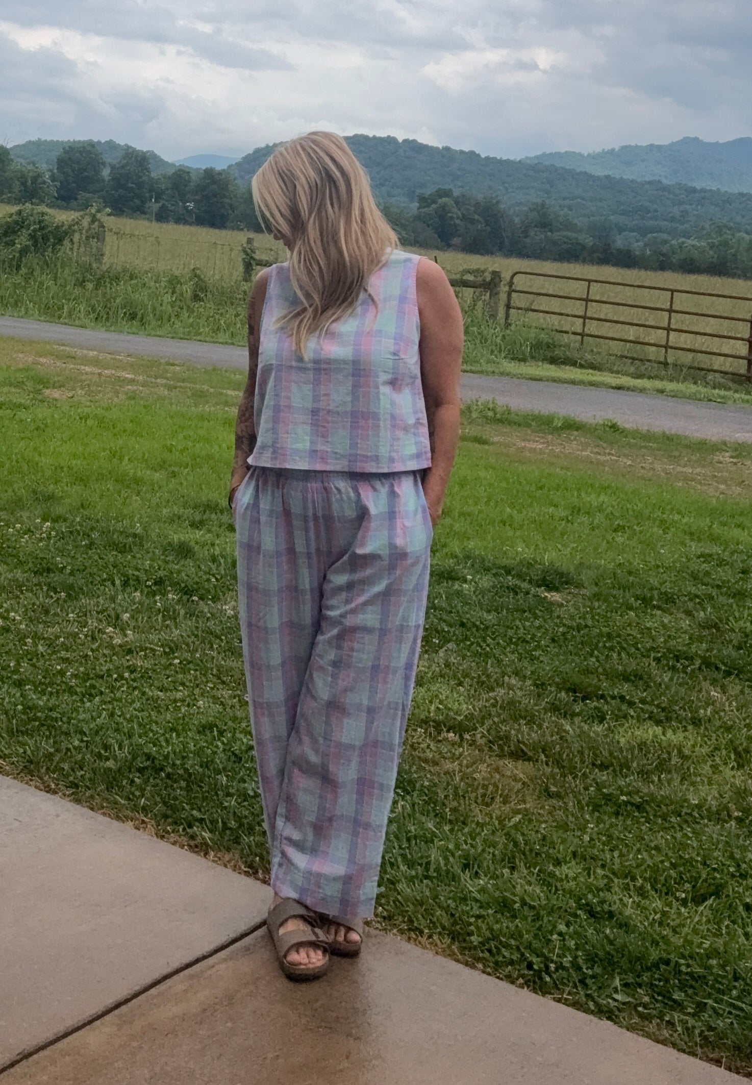 Sleeveless Multi Colored Plaid Set